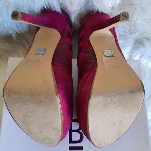 Bakers Platform Heels - Picture 7 of 9